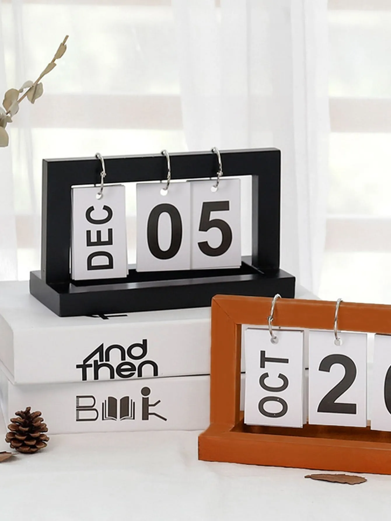 1pc Creative Wooden Calendar Decorative Object