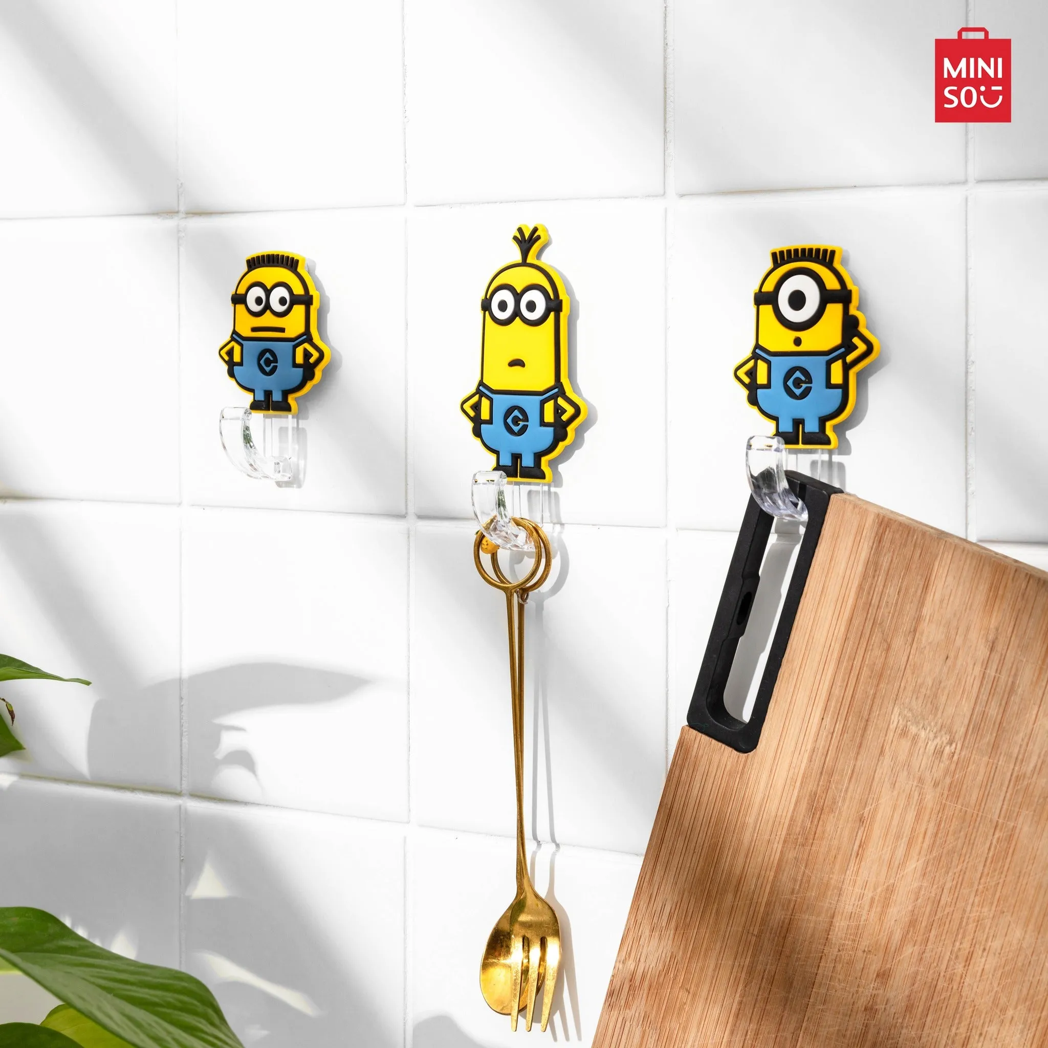 MINISO Minions Collection Foreign Shaped PVC Soft Rubber Hook (3pcs)